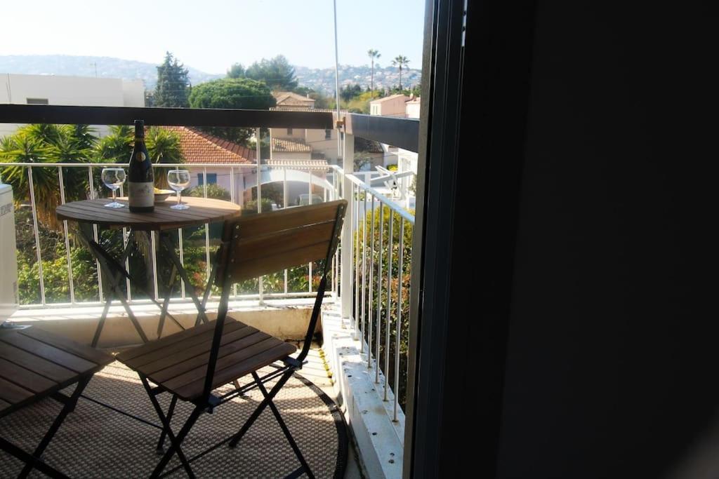 Bristol Plaisance Yourhosthelper Antibes Buitenkant foto